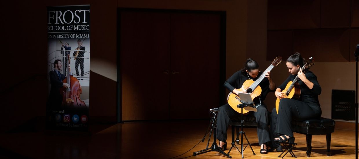 classicalguitar1240-new.jpg